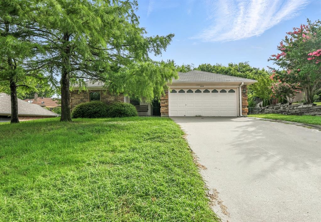 602 Valleyridge Court Decatur TX 76234