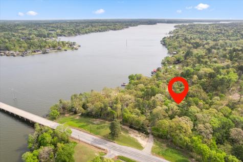 103 E Barker Creek Drive Scroggins TX 75480