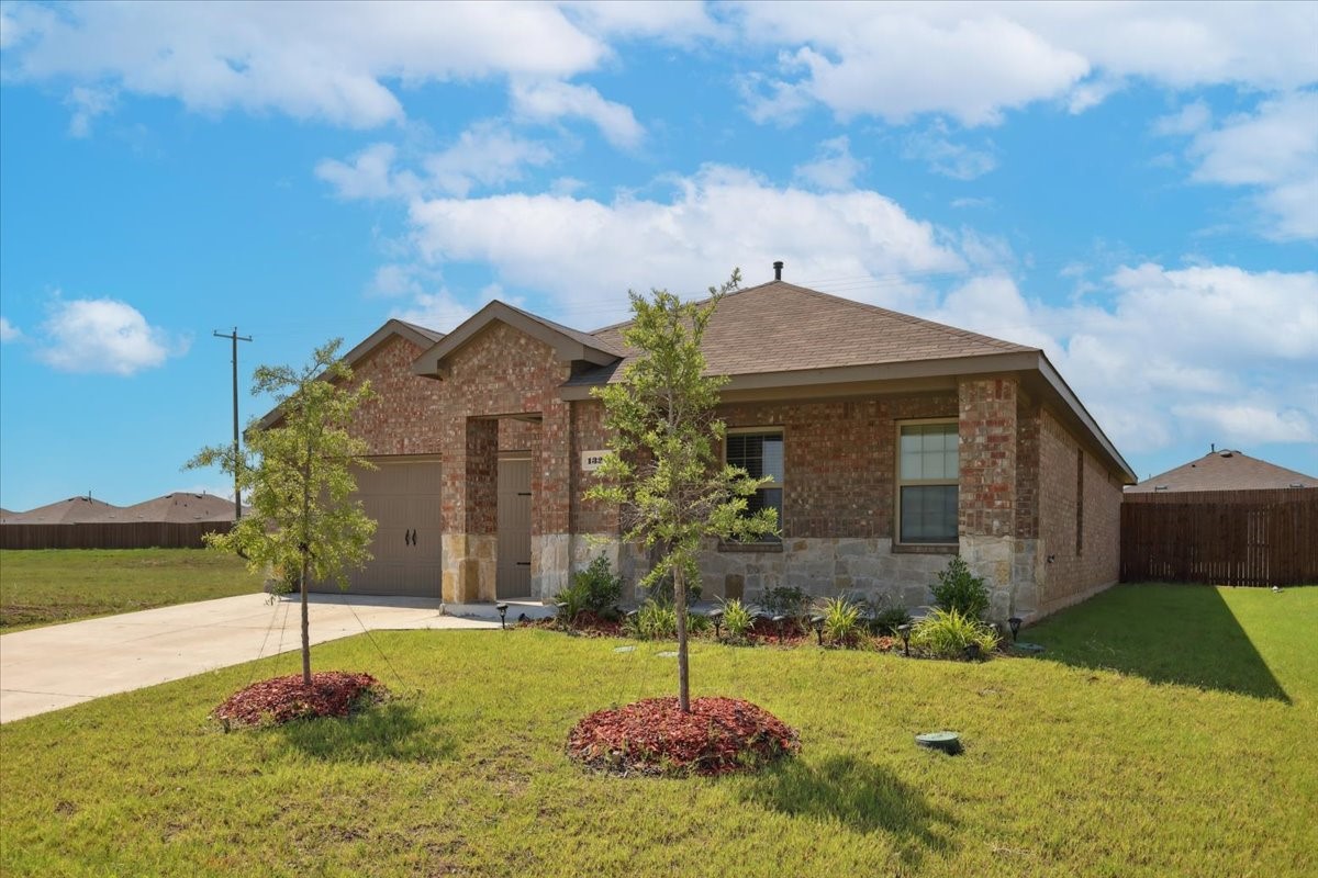 1320 Waveless Run Caddo Mills TX 75135