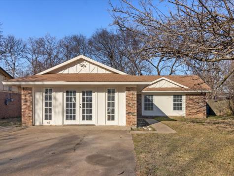 1604 Woodhaven Drive Seagoville TX 75159