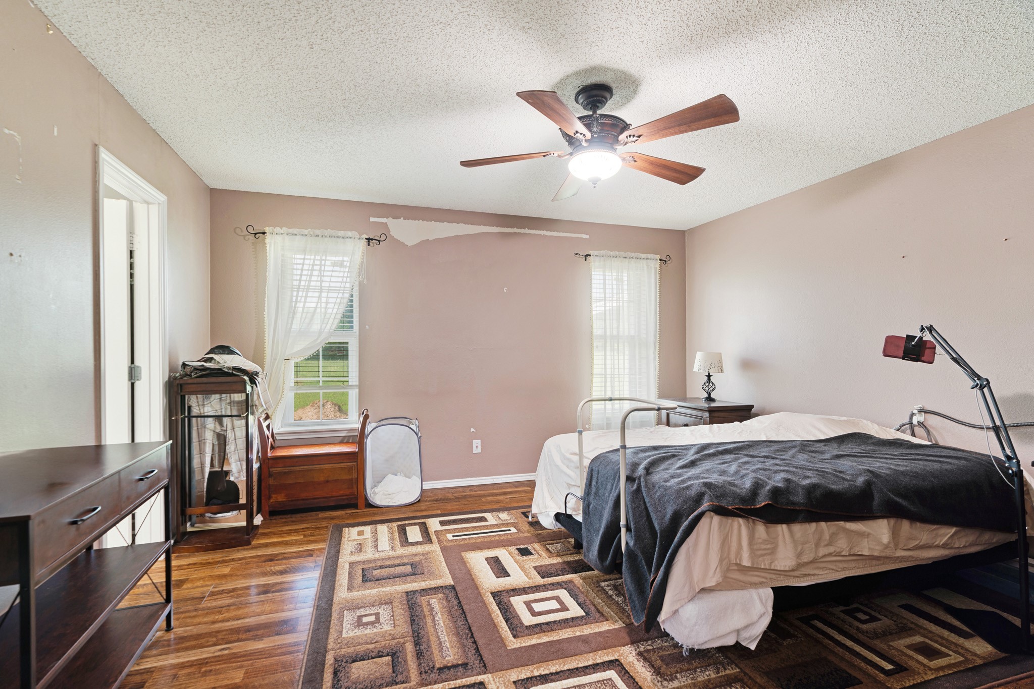 525 York Street Paris TX 75460