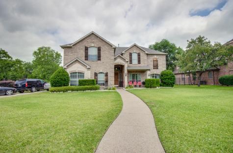 2203 Creekedge Court Corinth TX 76210