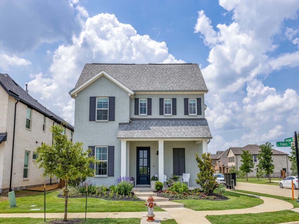 822 Francis Avenue Celina TX 75009