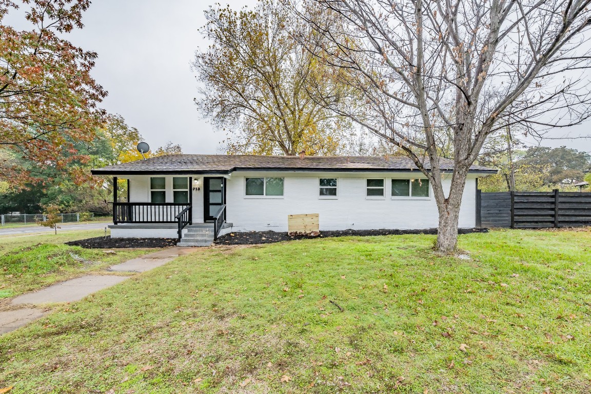 713 Hurstview Drive Hurst TX 76053