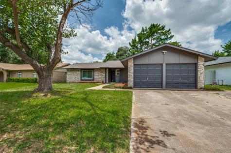 1814 Guinevere Street Arlington TX 76014