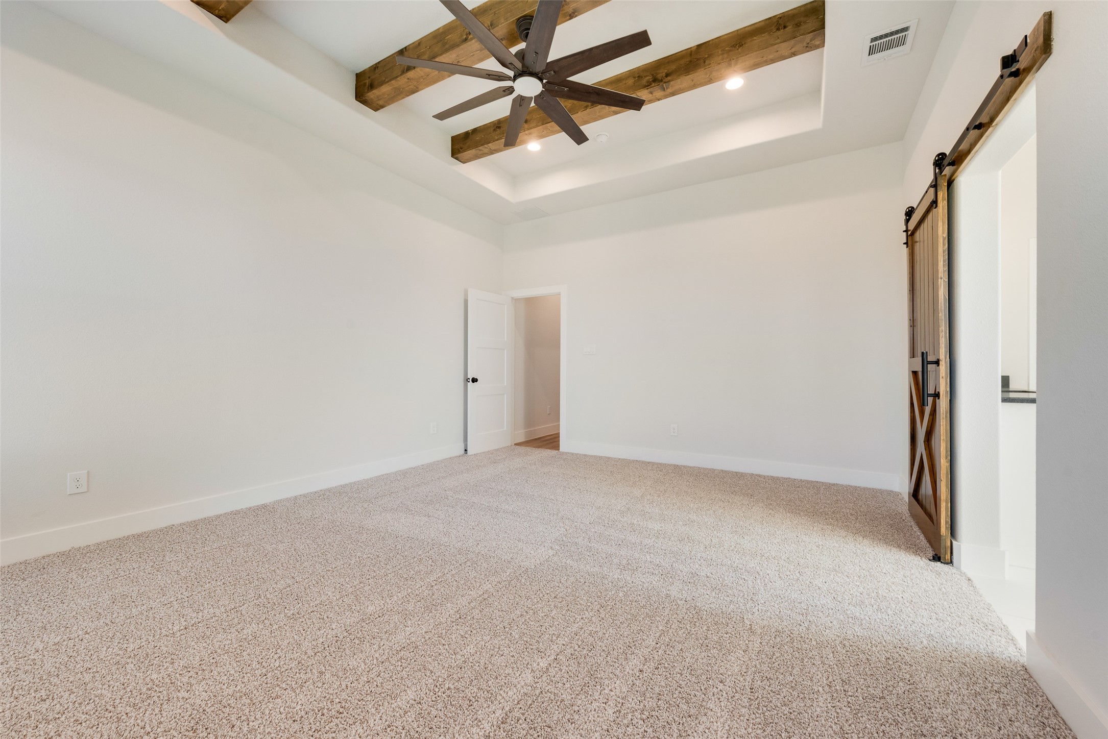 153 Dove Landing Valley View TX 76272