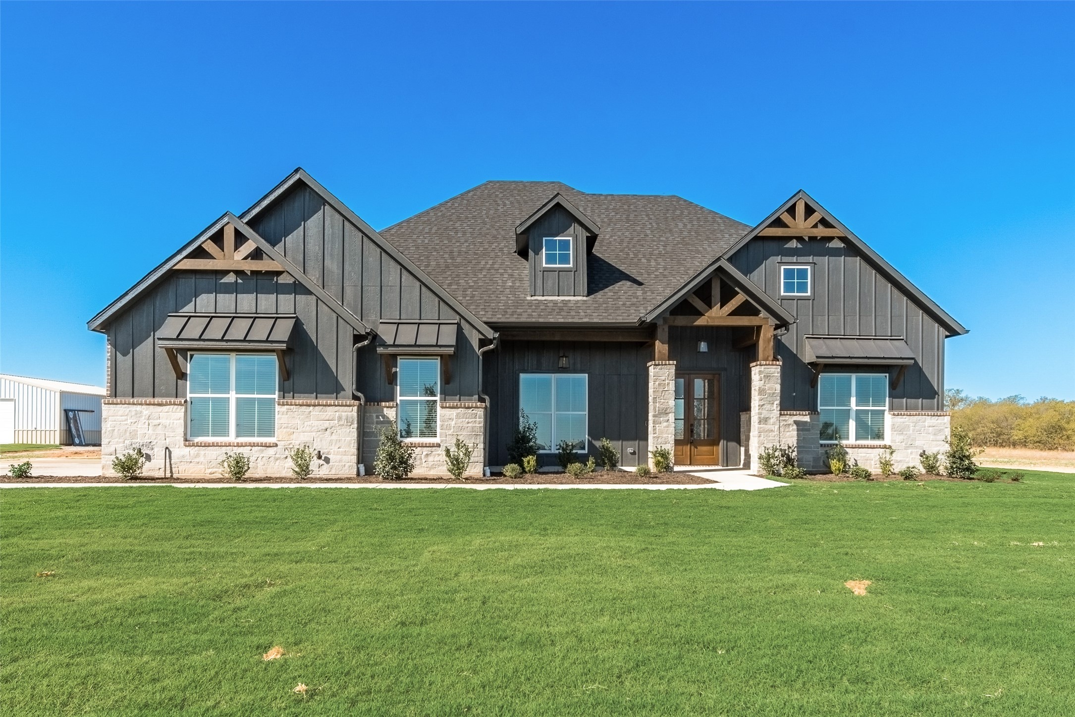 153 Dove Landing Valley View TX 76272