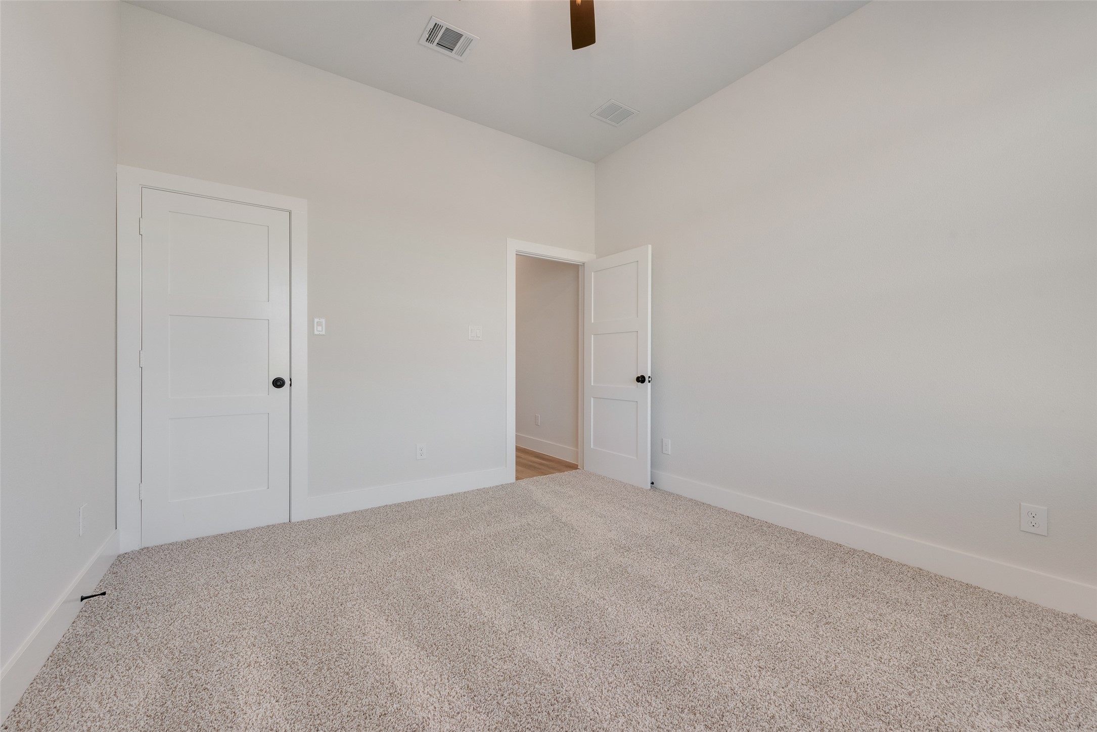 153 Dove Landing Valley View TX 76272