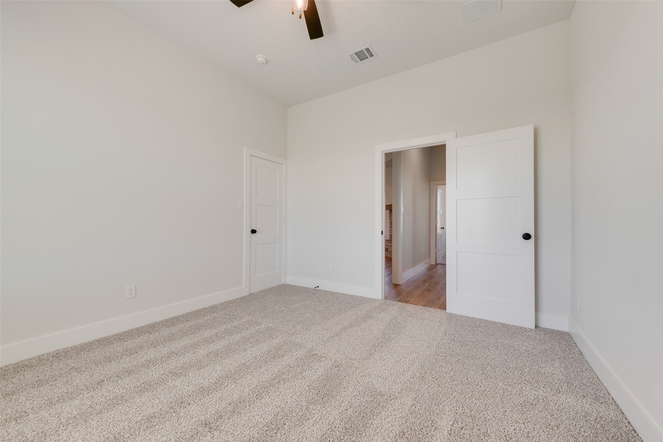 153 Dove Landing Valley View TX 76272