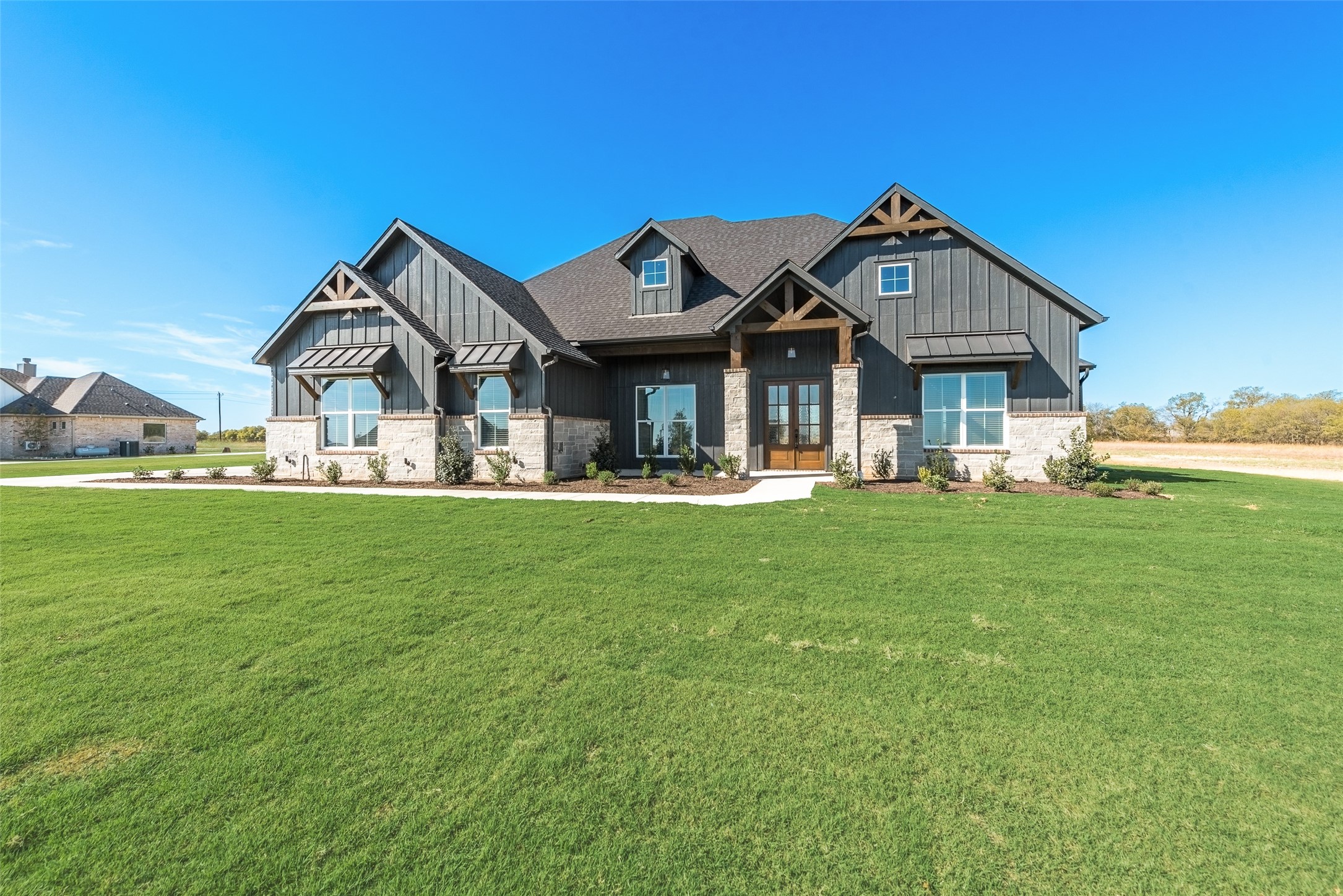 153 Dove Landing Valley View TX 76272