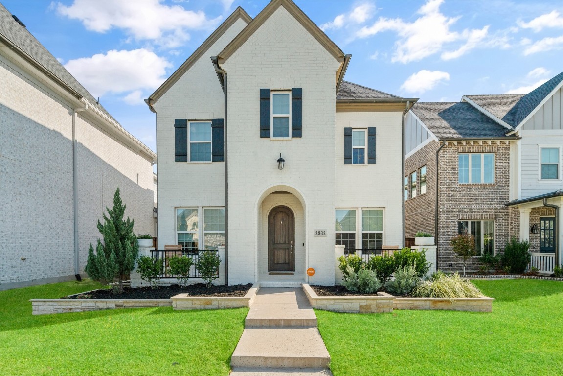 2832 Amesbury The Colony TX 75056