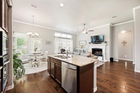 1317 Isabella Lane Savannah TX 76227