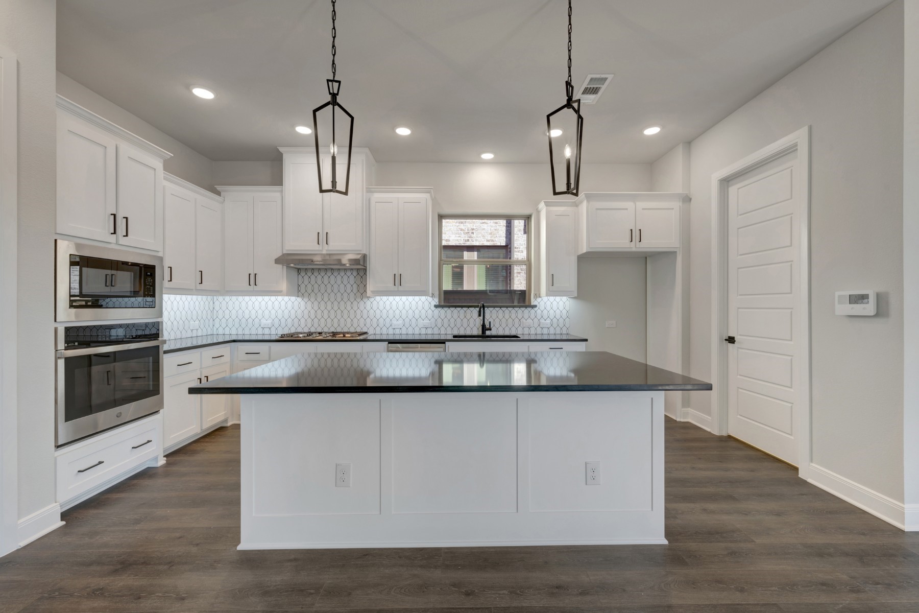 1857 Lightner Road Van Alstyne TX 75495