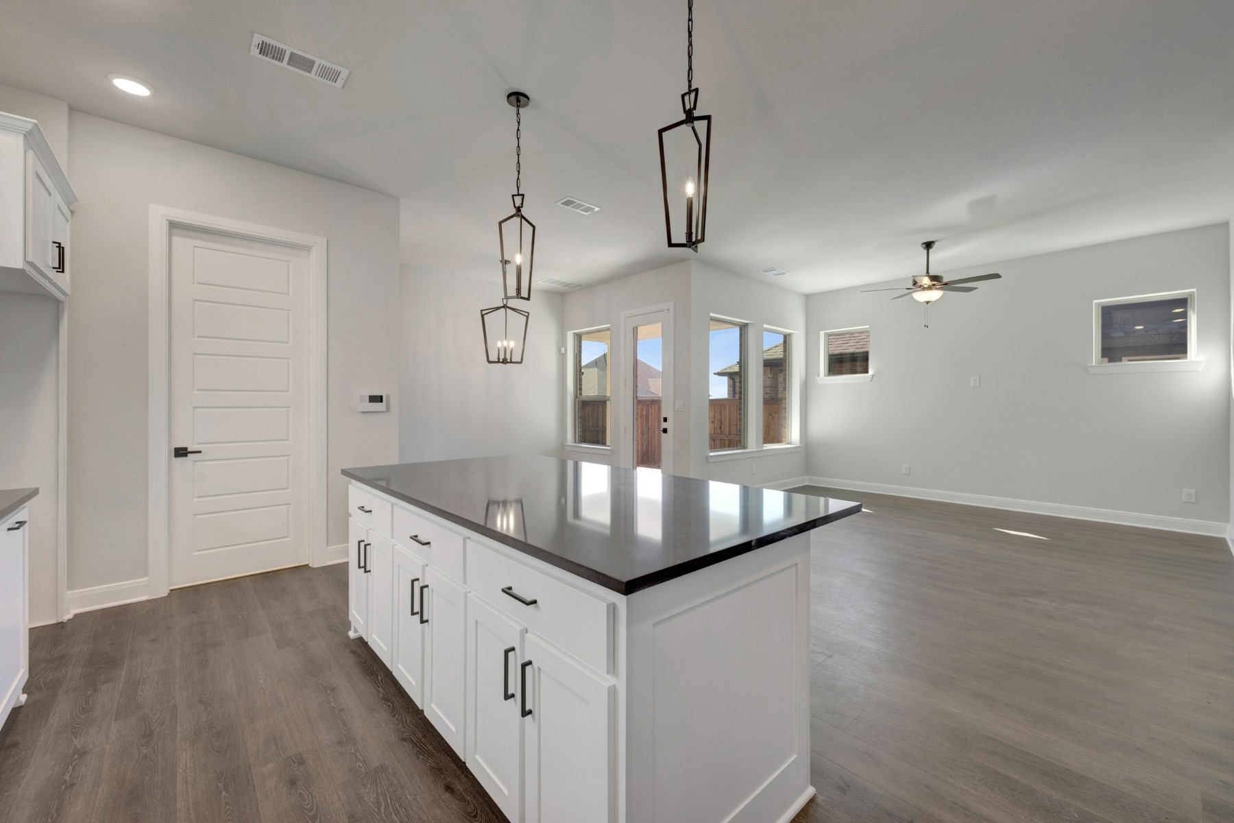 1857 Lightner Road Van Alstyne TX 75495