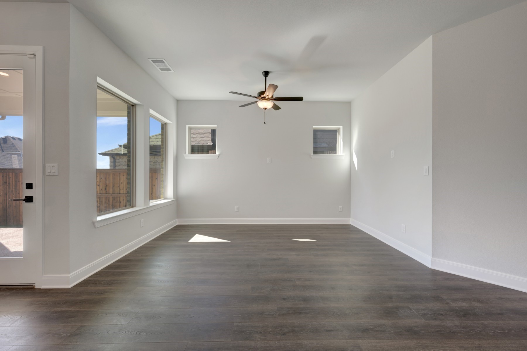 1857 Lightner Road Van Alstyne TX 75495