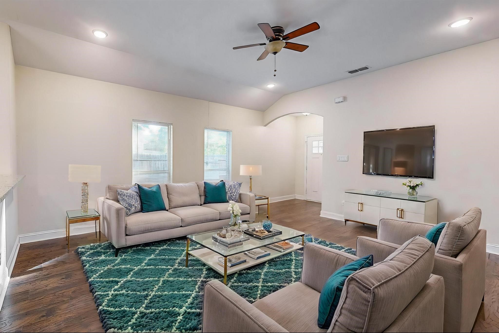 2223 Scotland Drive Dallas TX 75216
