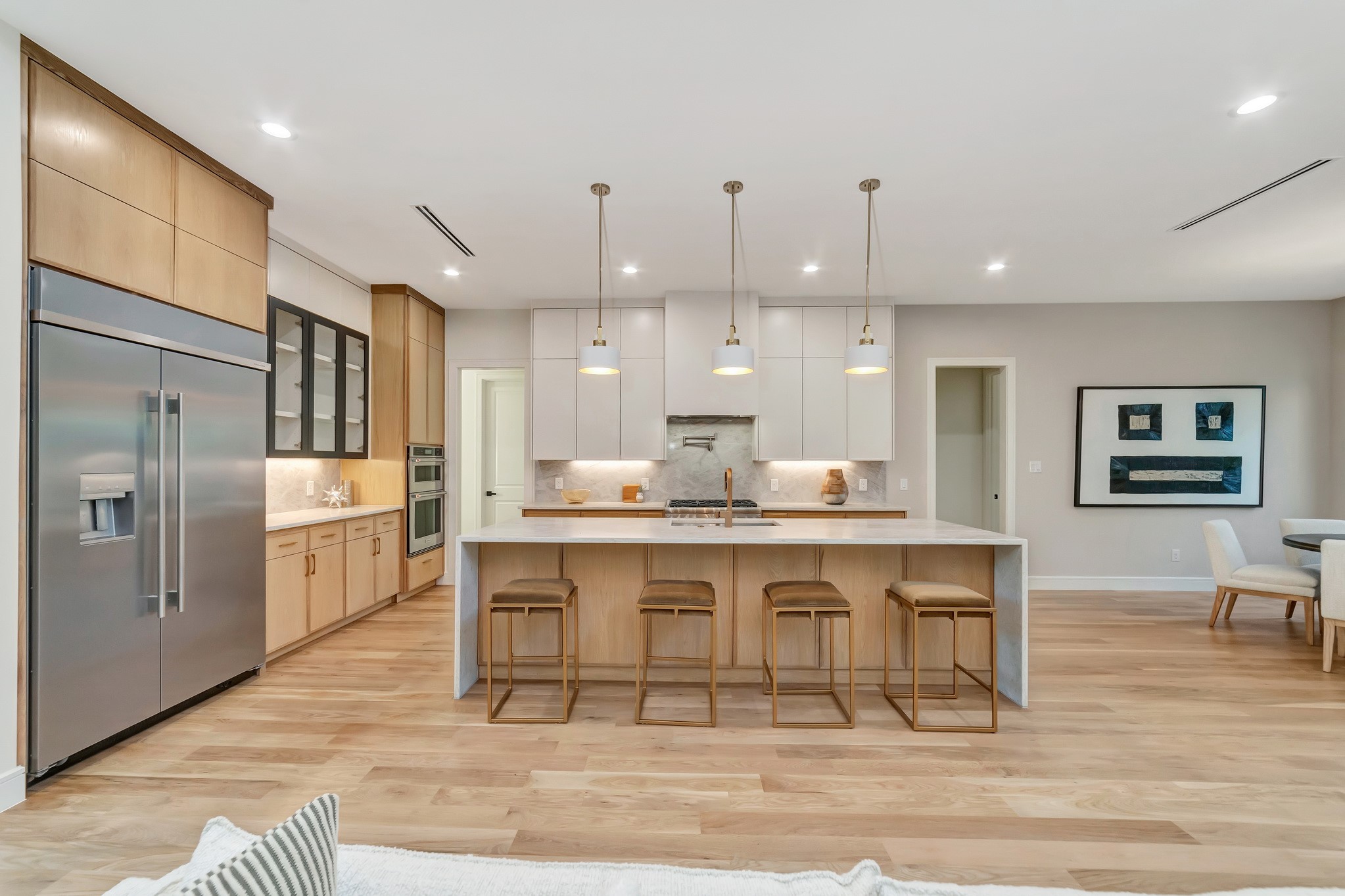 3667 Ingleside Drive Dallas TX 75229