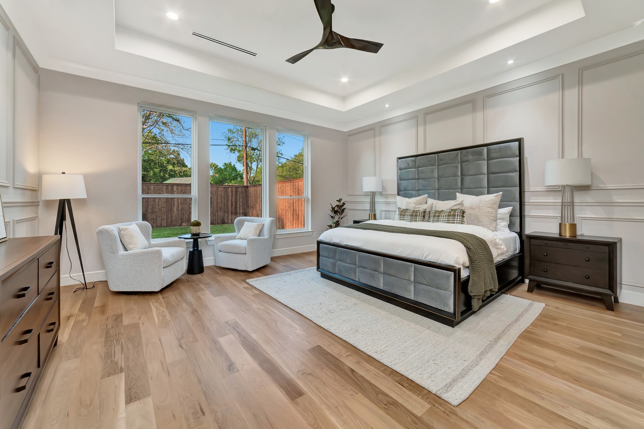3667 Ingleside Drive Dallas TX 75229