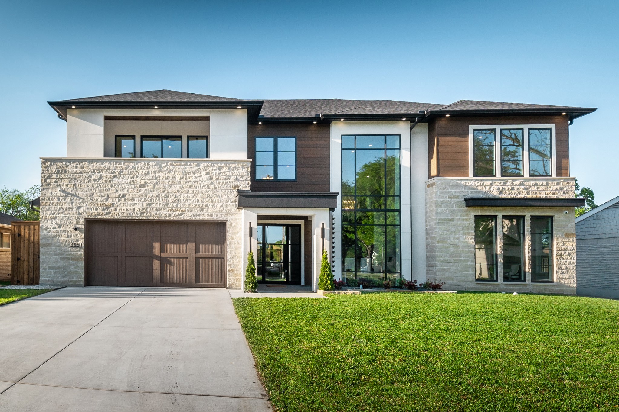 3667 Ingleside Drive Dallas TX 75229