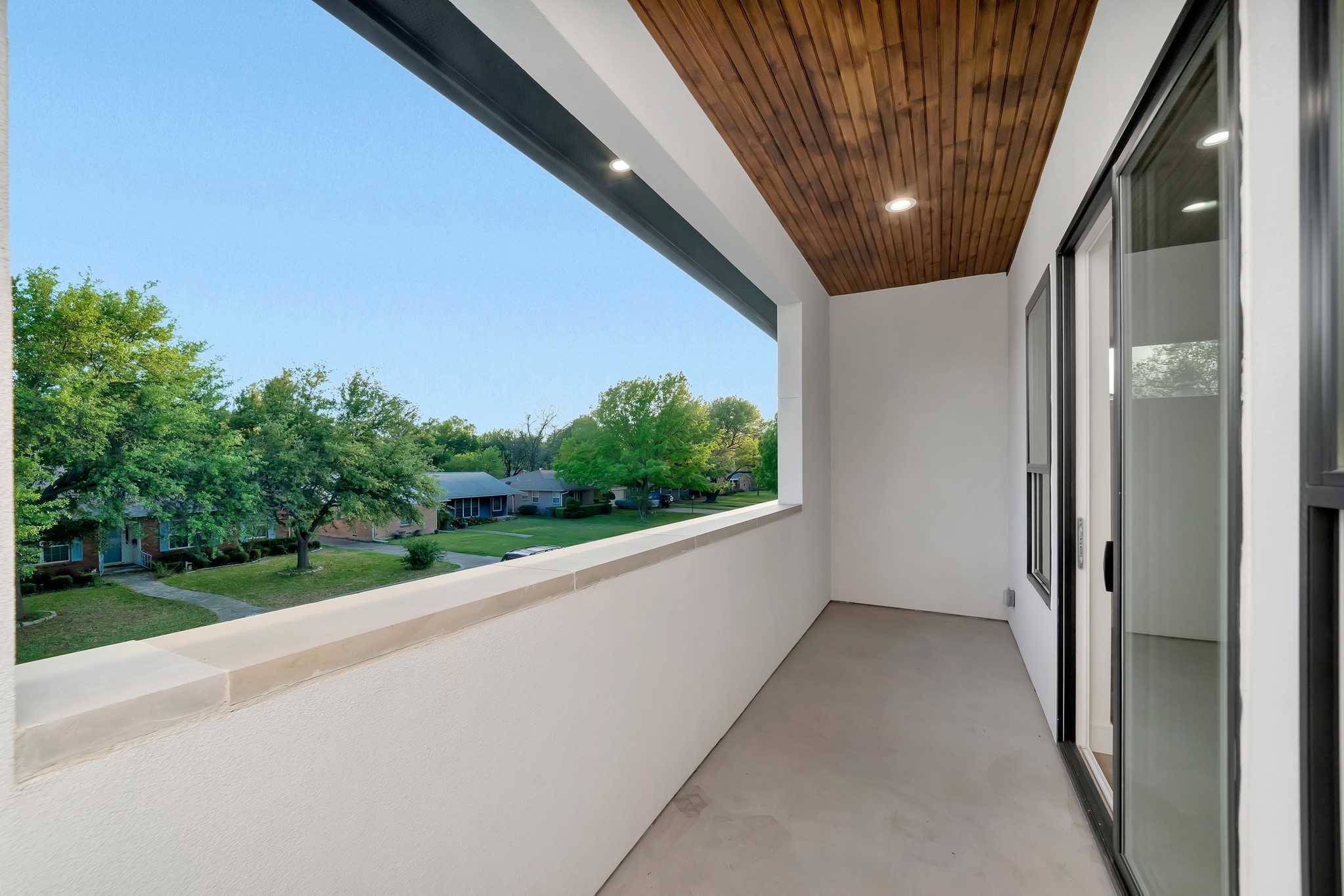3667 Ingleside Drive Dallas TX 75229