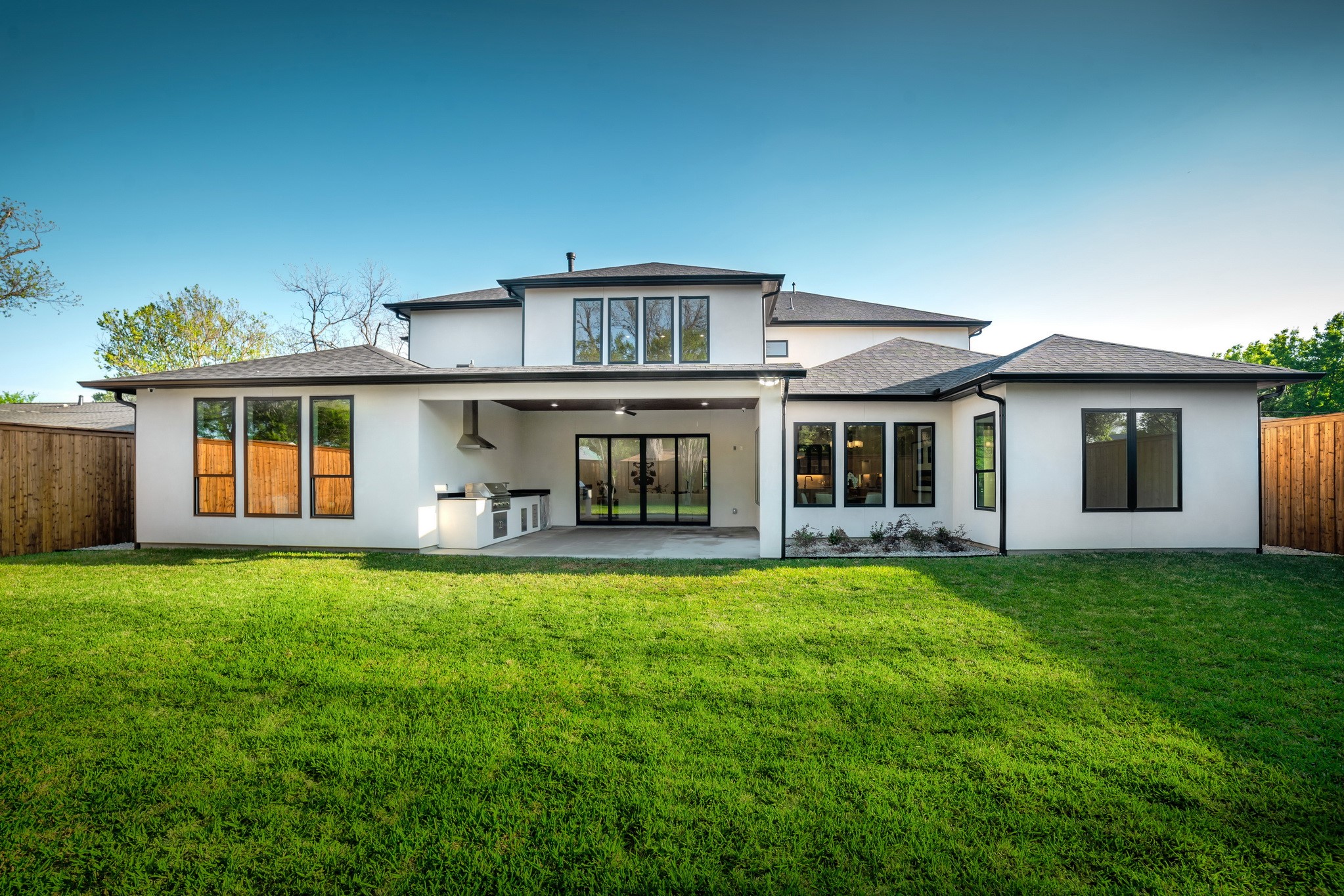 3667 Ingleside Drive Dallas TX 75229