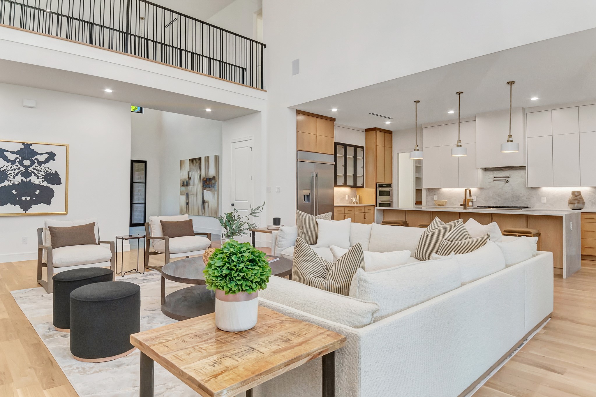 3667 Ingleside Drive Dallas TX 75229