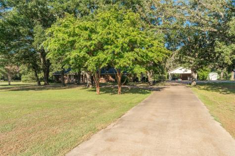 4993 County Road 3519 Greenville TX 75402