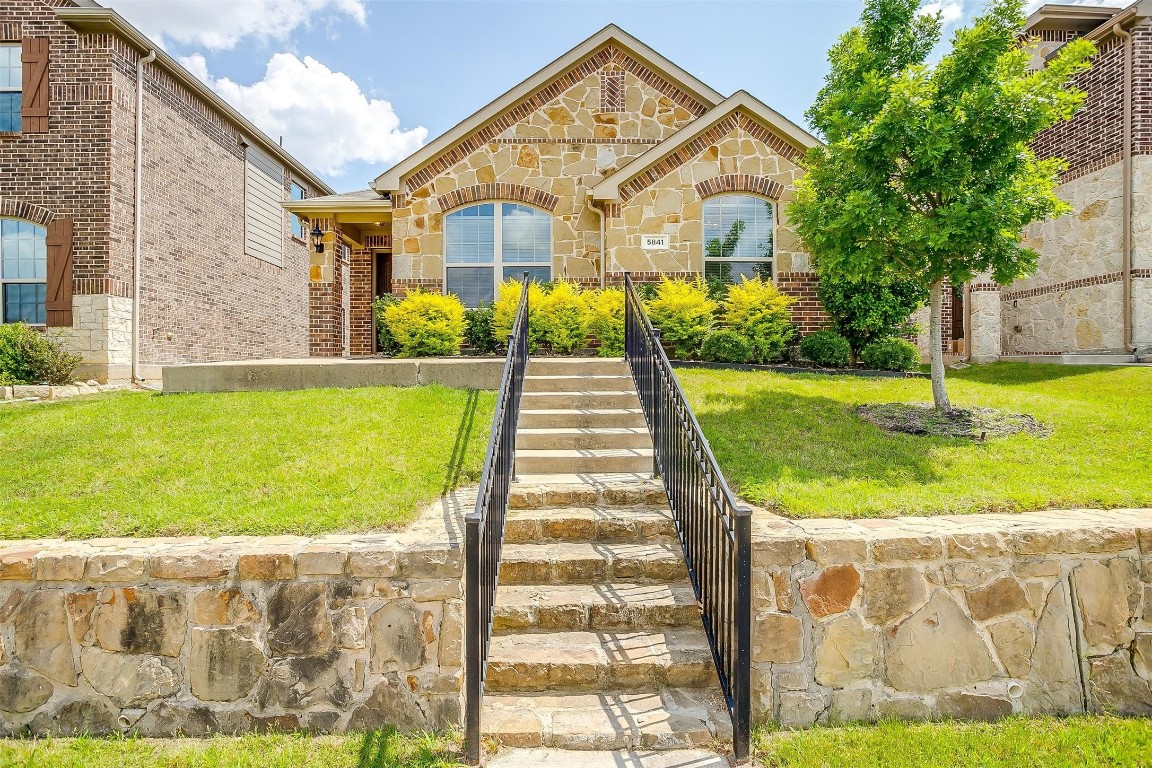5841 Bindweed Street Fort Worth TX 76123