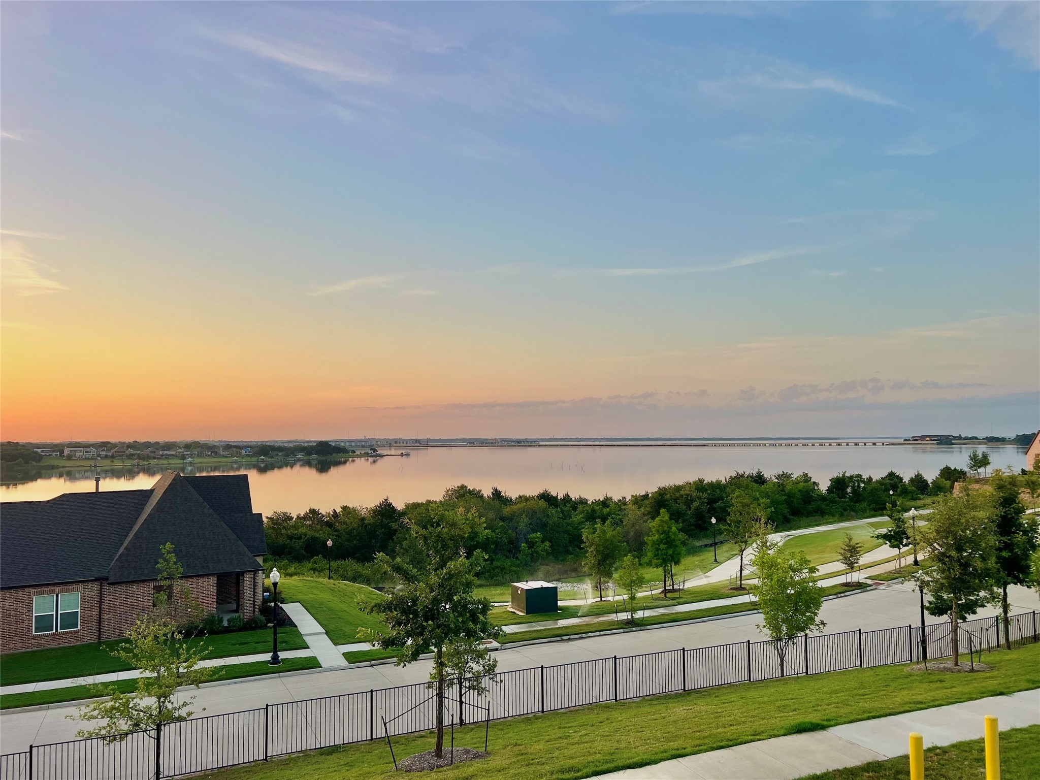 2516 Ballaster Mews Rowlett TX 75088