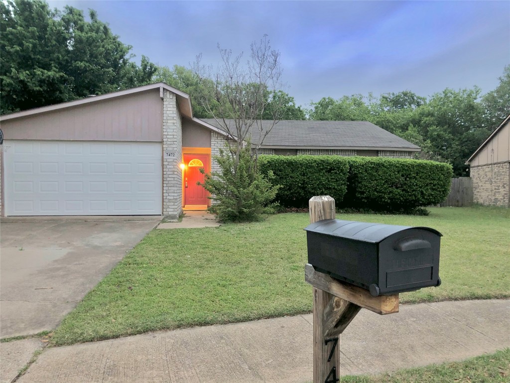 7472 Sandhurst Lane S North Richland Hills TX 76182