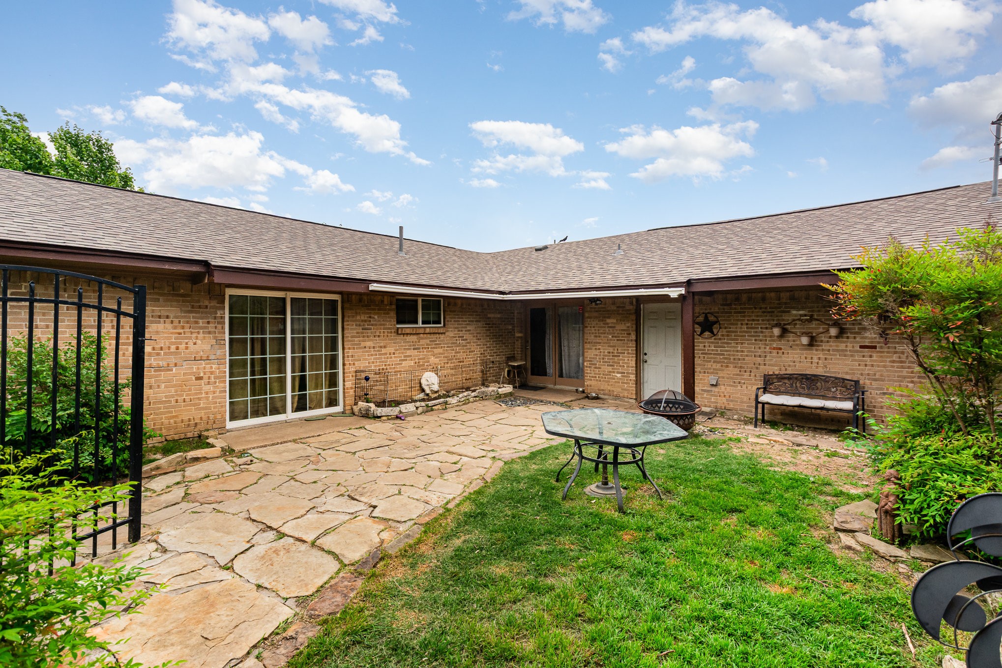 13911 Rawhide Parkway Farmers Branch TX 75234