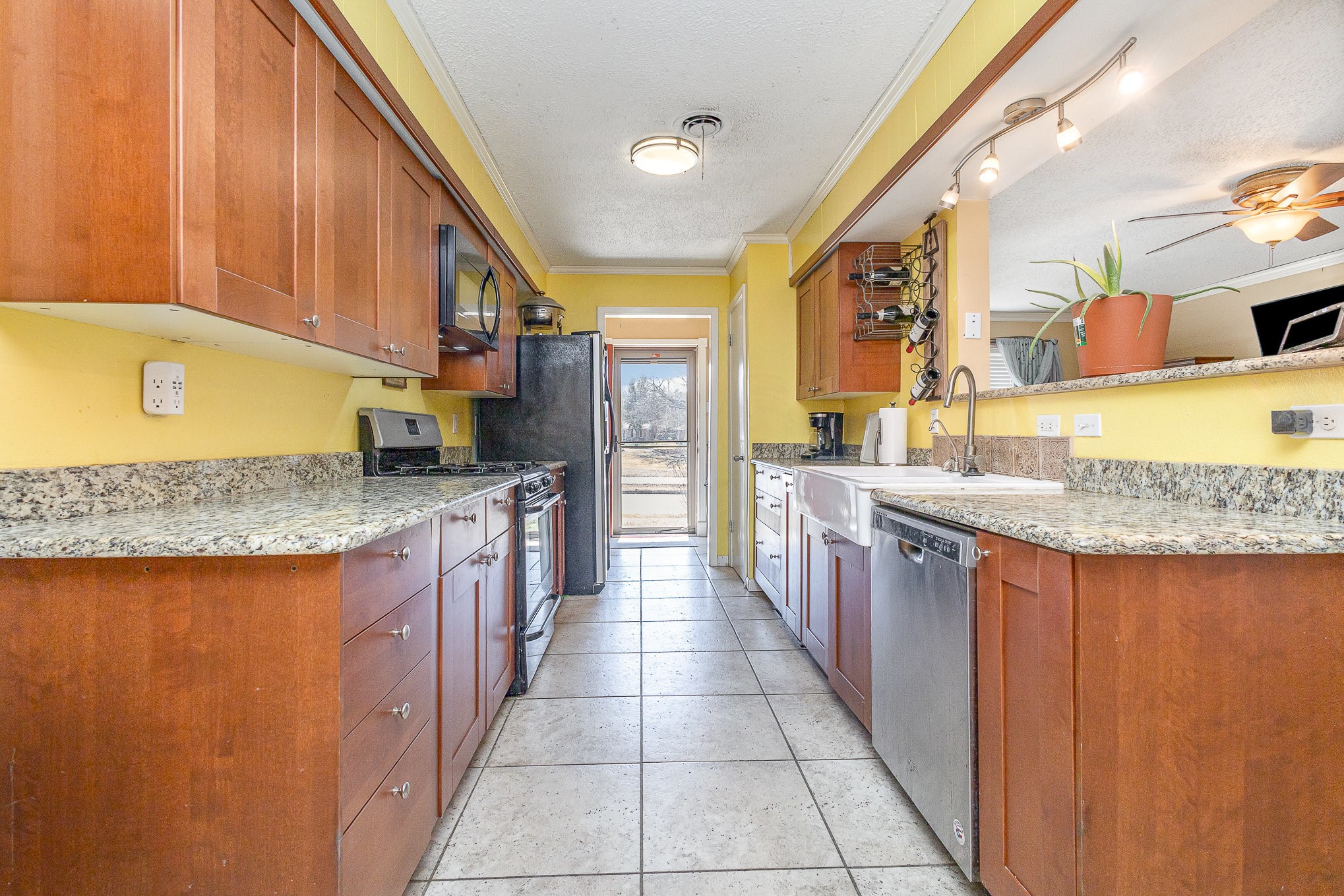 13911 Rawhide Parkway Farmers Branch TX 75234