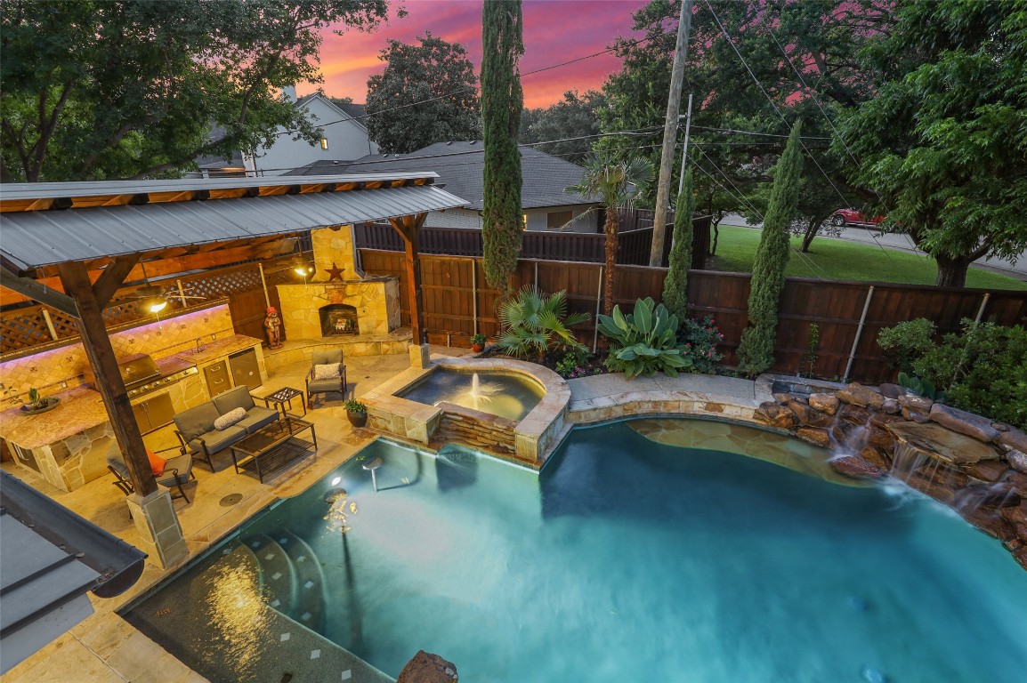 5115 Harvest Hill Road Dallas TX 75244