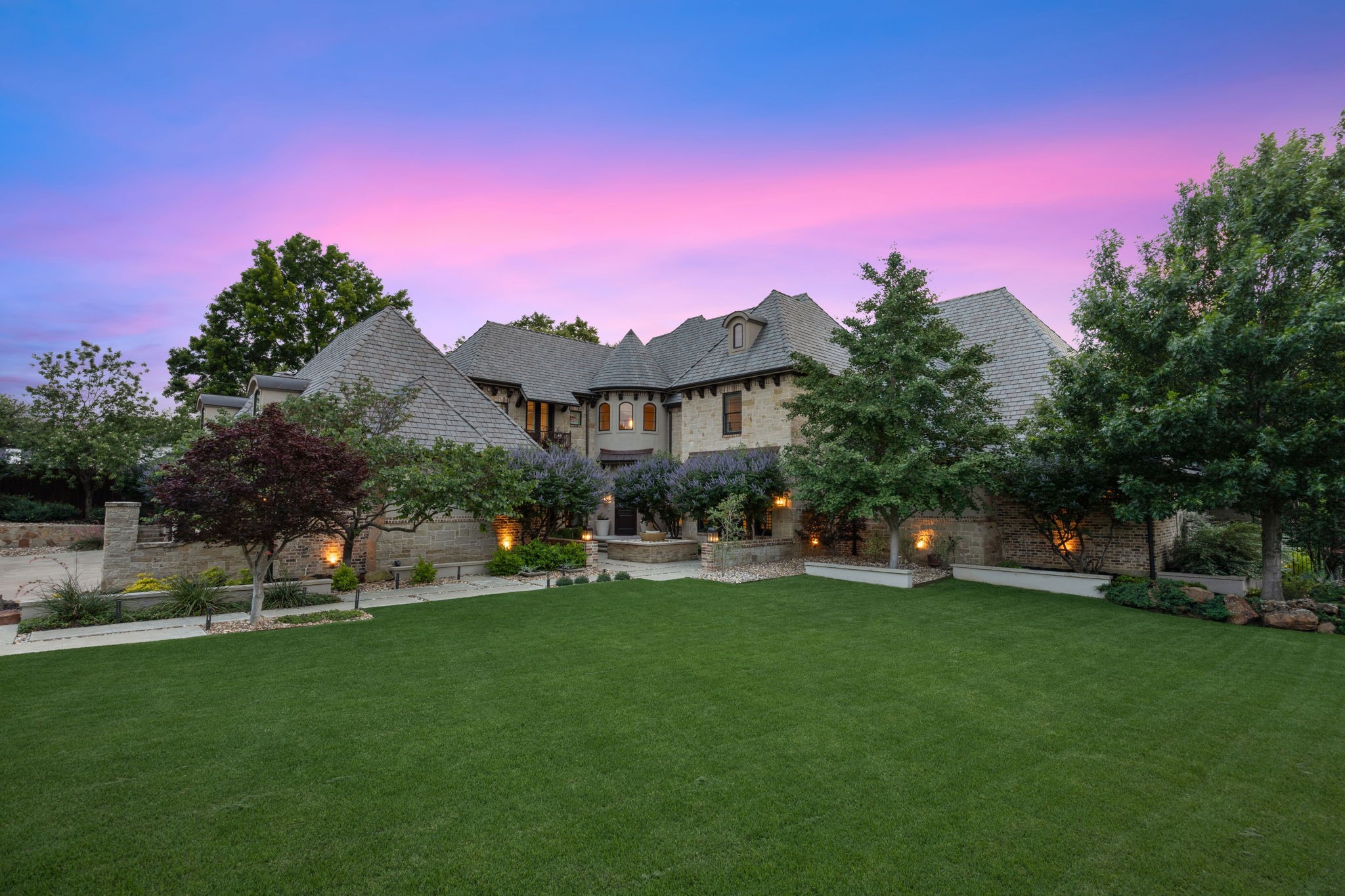 Keller TX, 1500 Glenmeade Court