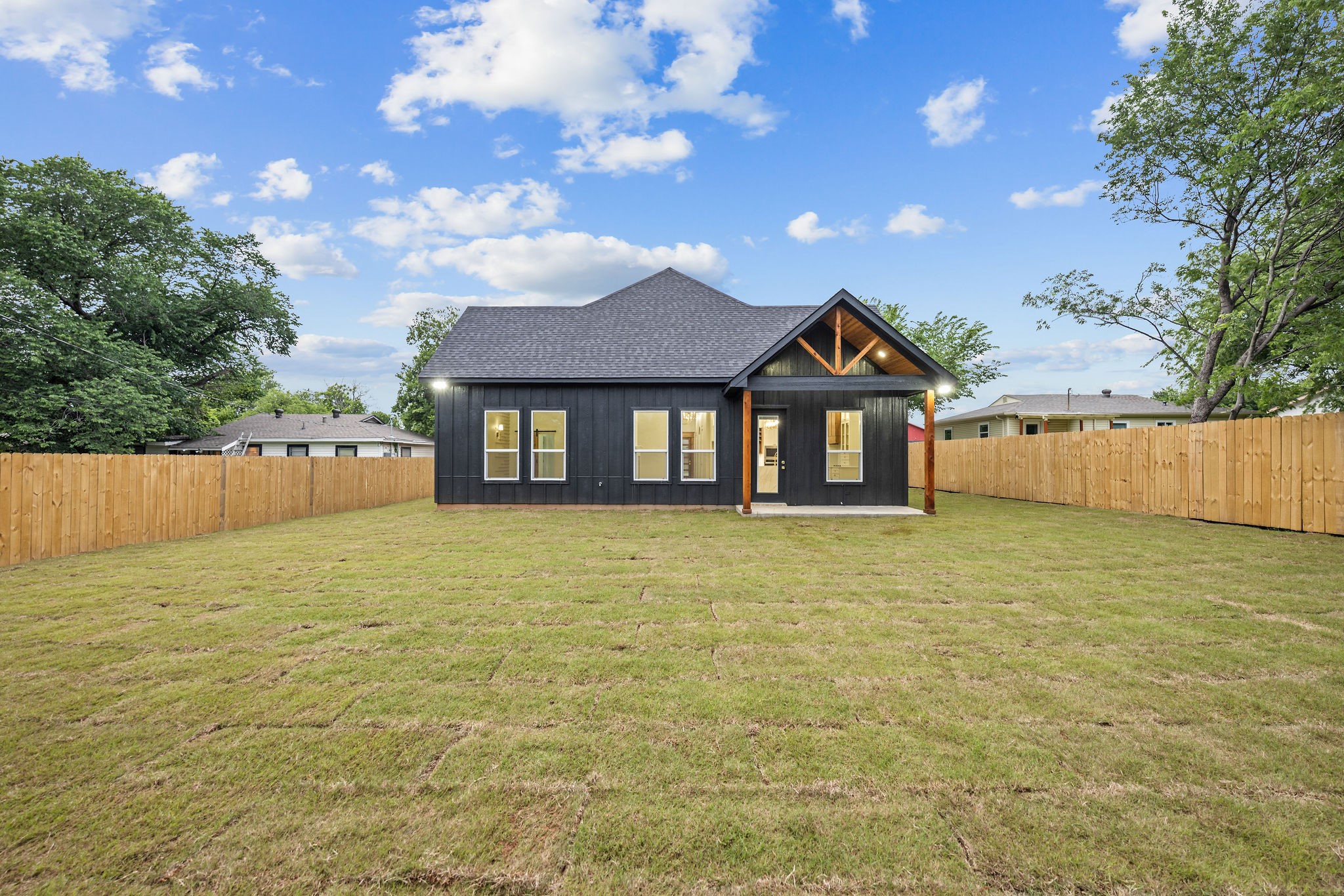 6029 Graham Street Lake Worth TX 76135