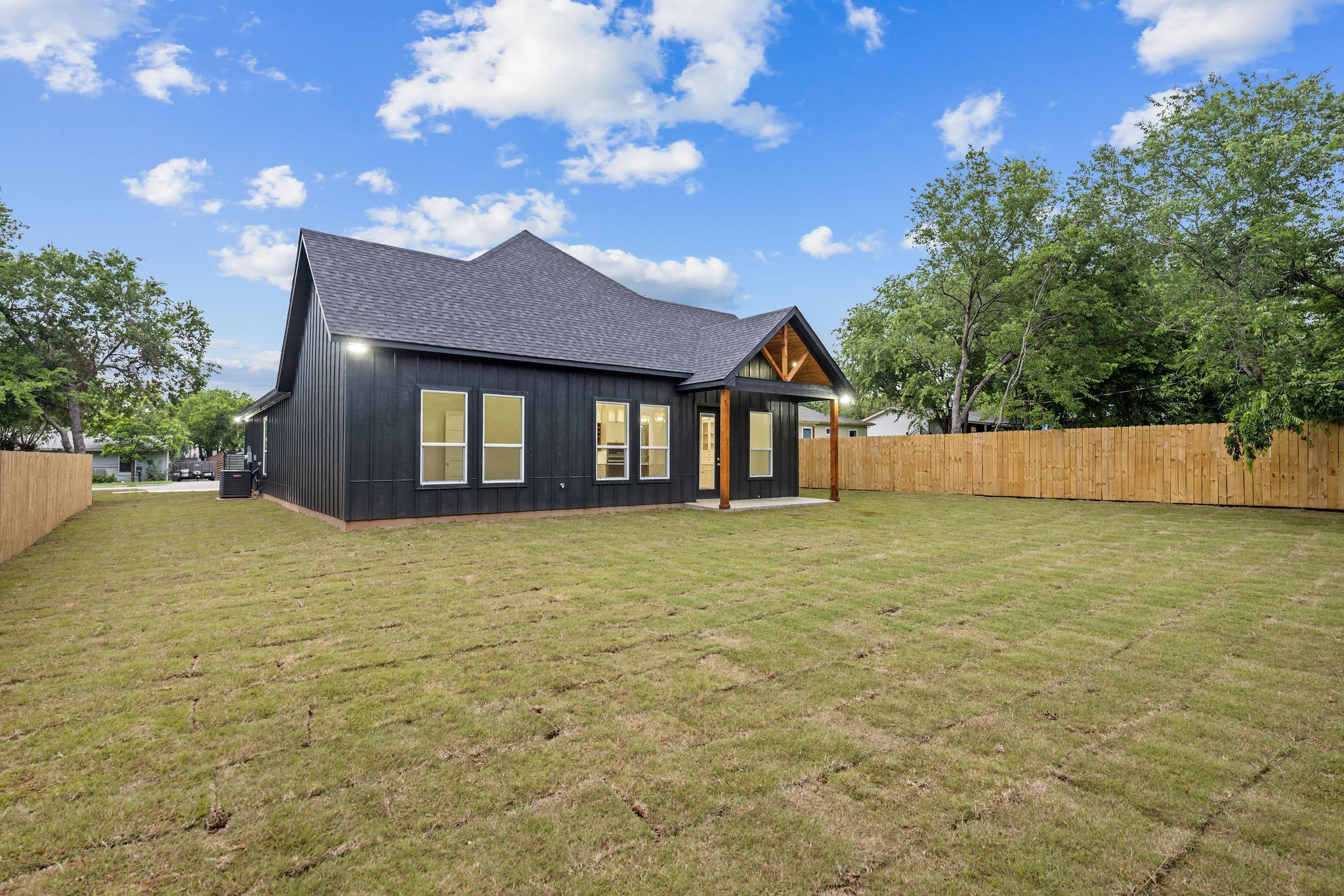 6029 Graham Street Lake Worth TX 76135