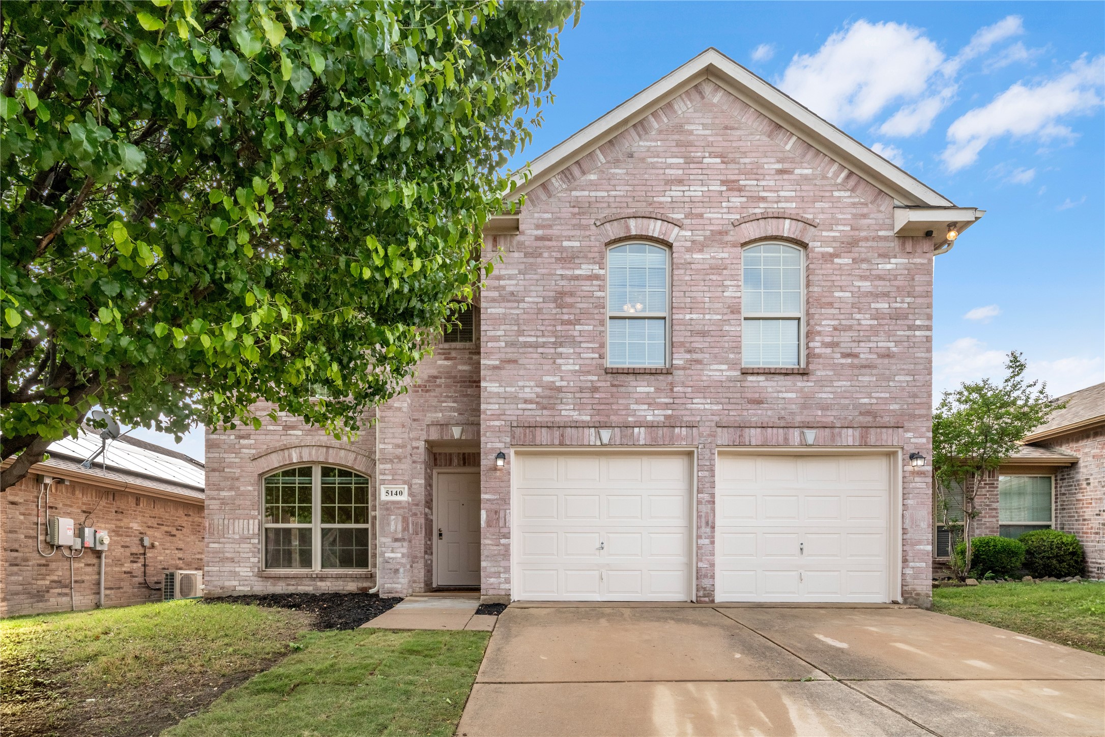 5140 Mirror Lake Drive Haltom City TX 76117