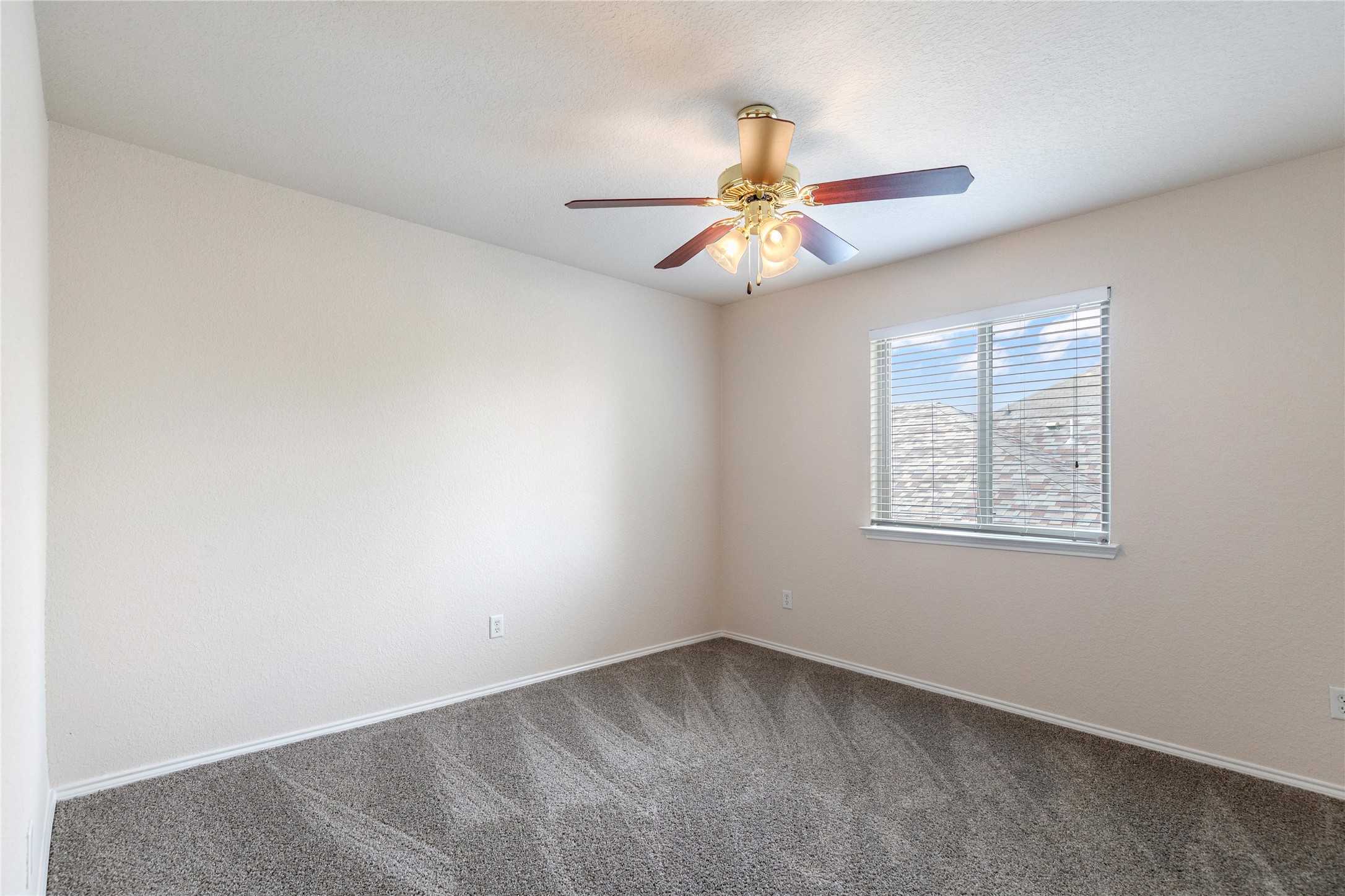 5140 Mirror Lake Drive Haltom City TX 76117