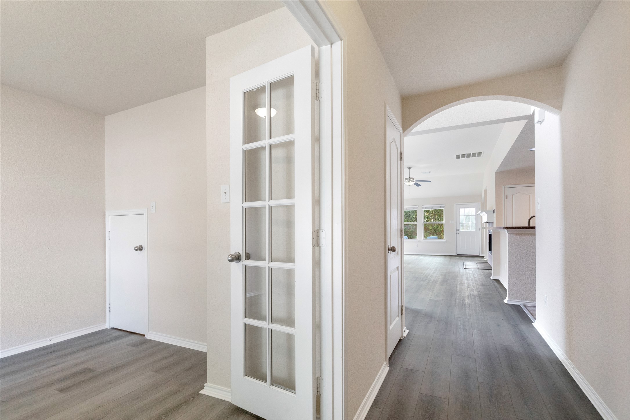 5140 Mirror Lake Drive Haltom City TX 76117