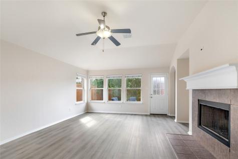 5140 Mirror Lake Drive Haltom City TX 76117