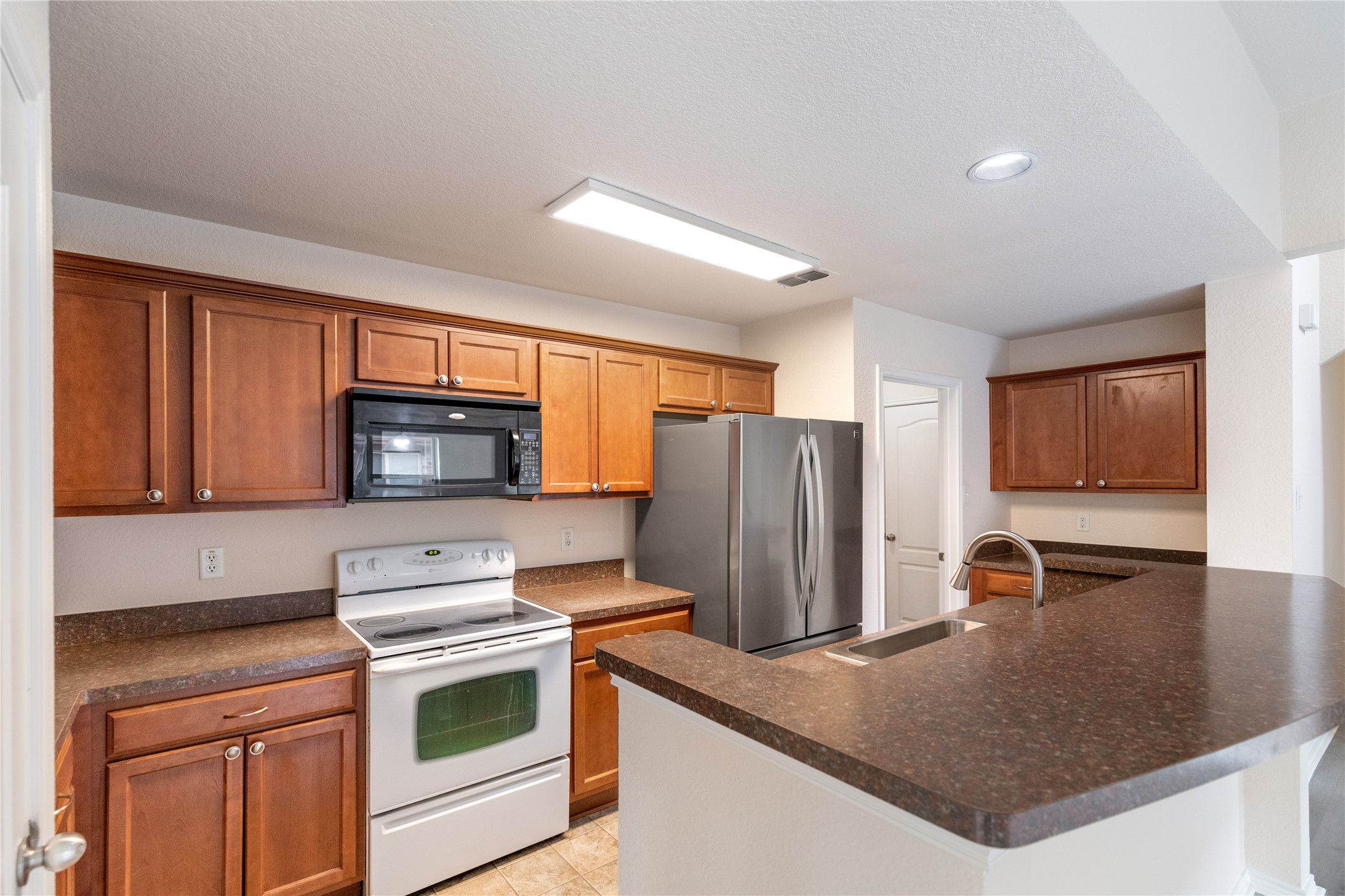 5140 Mirror Lake Drive Haltom City TX 76117