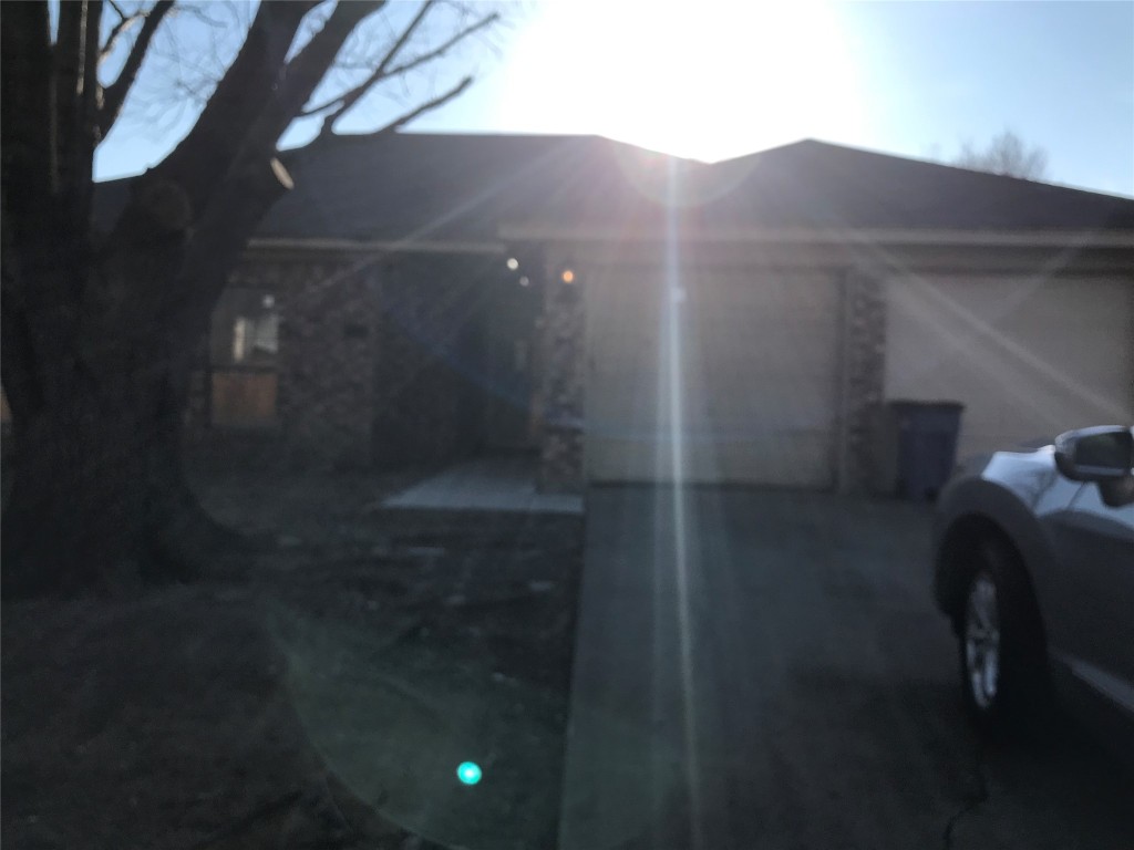 4904 Waxwing Drive Arlington TX 76018