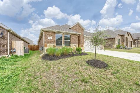 9801 Elk Falls Lane Aubrey TX 76227