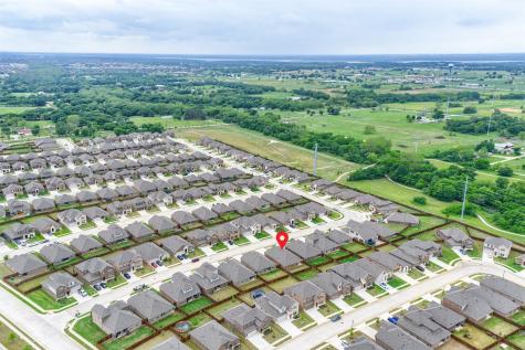 9801 Elk Falls Lane Aubrey TX 76227