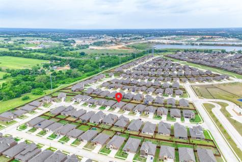 9801 Elk Falls Lane Aubrey TX 76227