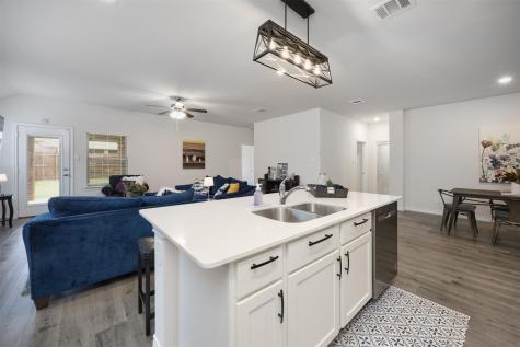 9801 Elk Falls Lane Aubrey TX 76227