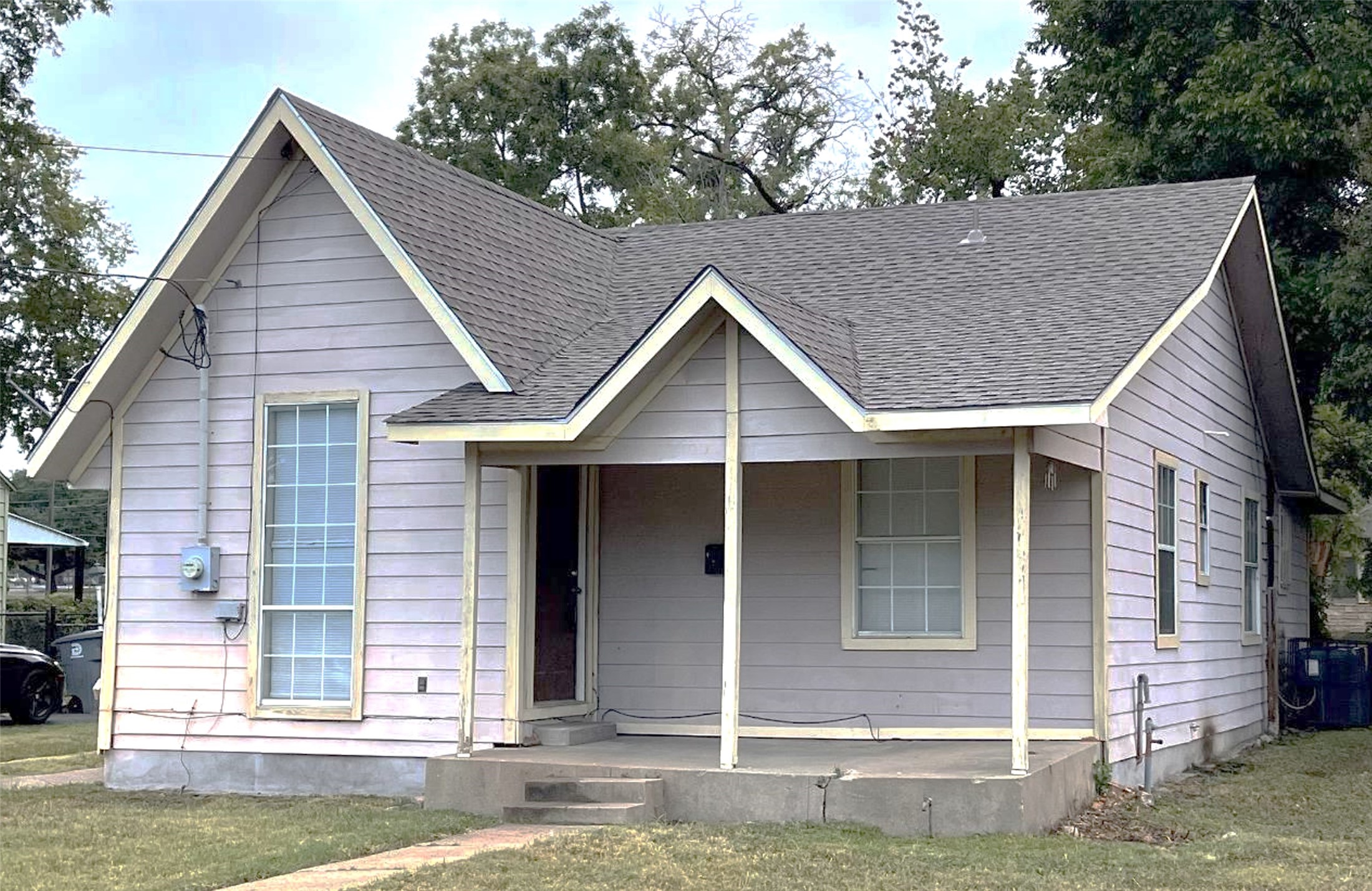 3811 Carl Street Dallas TX 75210