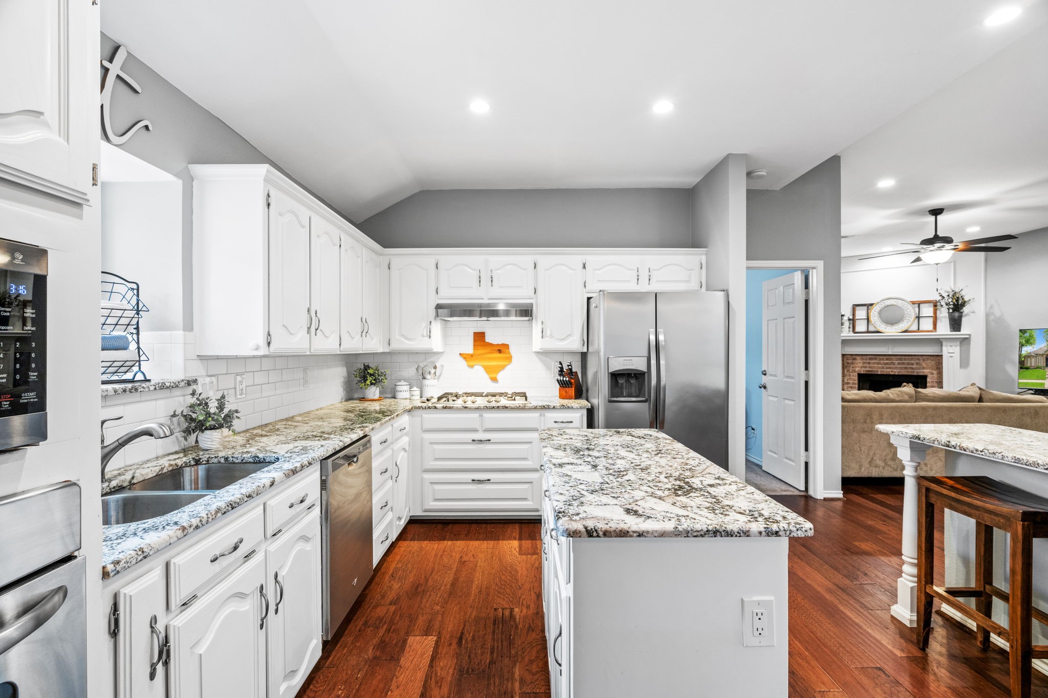 2302 Randi Road Rowlett TX 75088