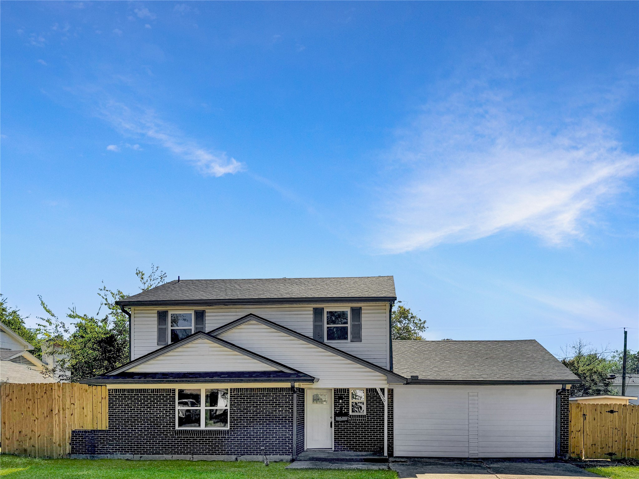 Farmers Branch TX, 13050 Glenside Drive