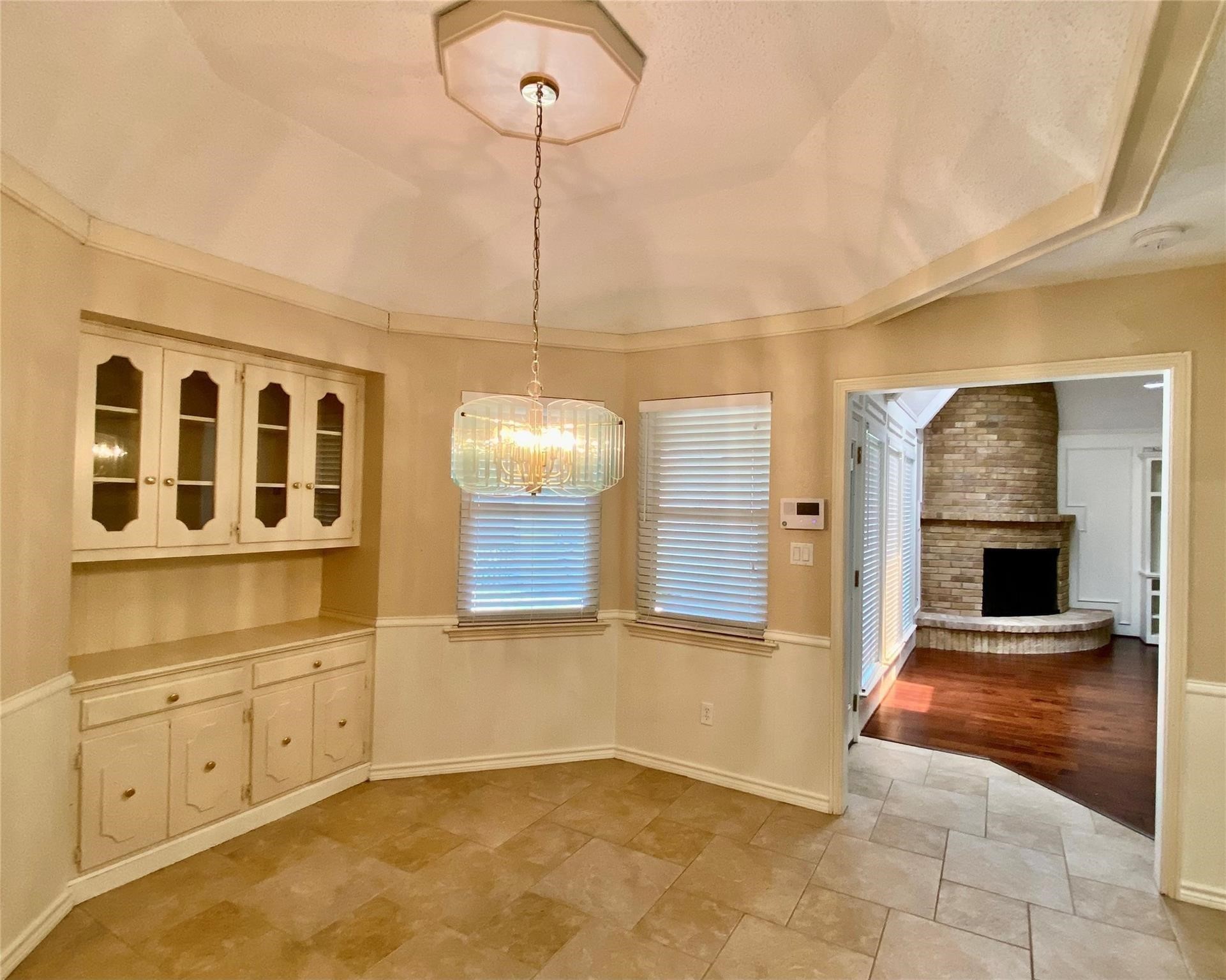 909 Hillsdale Drive Richardson TX 75081